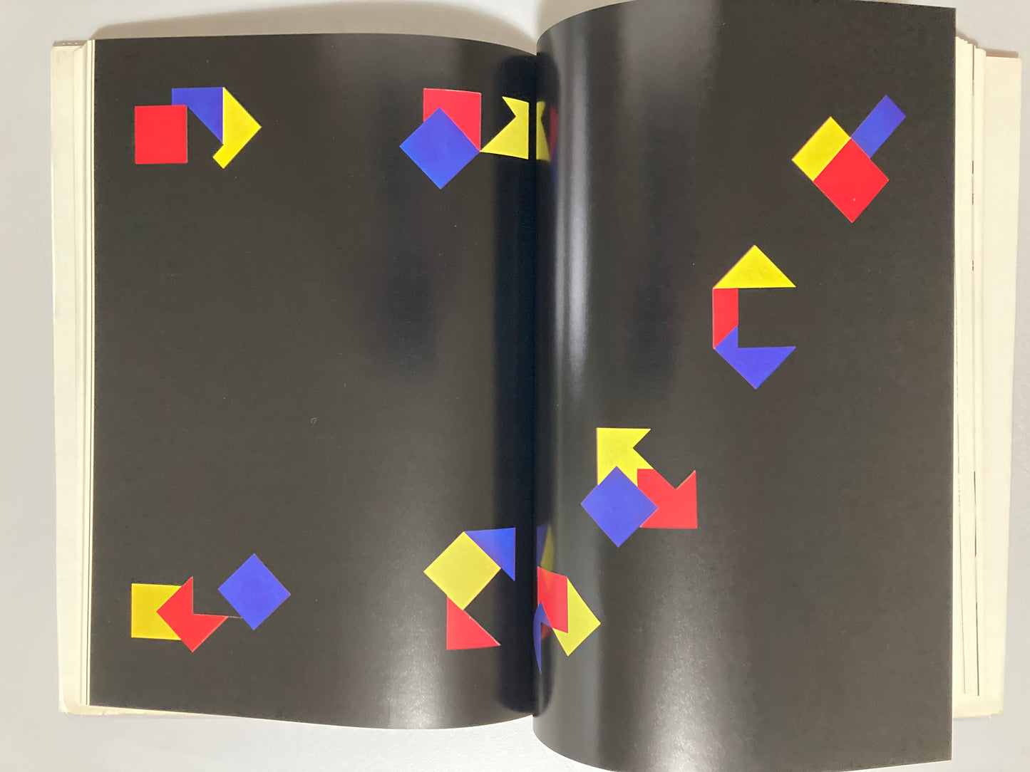 Twelve Persons in Graphic Design Today 1-3 Tadanori Yokoo Akira Uno Ikko Tanaka